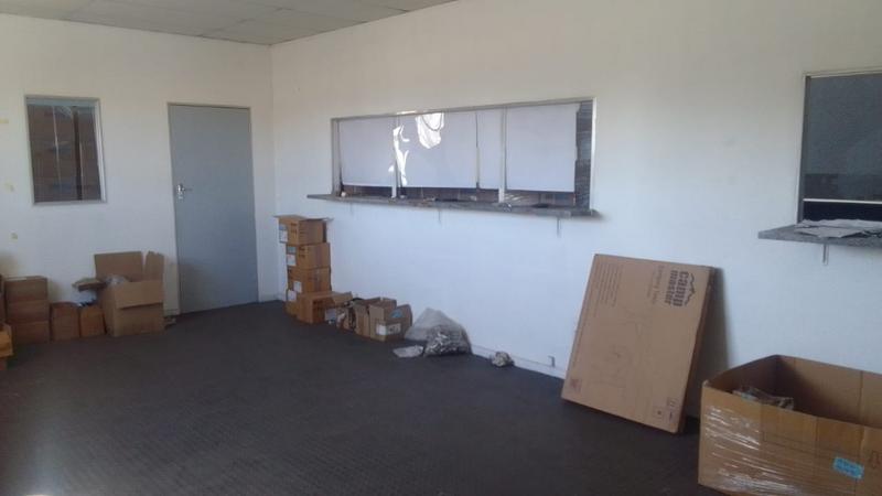 To Let commercial Property for Rent in Parow Industrial Western Cape